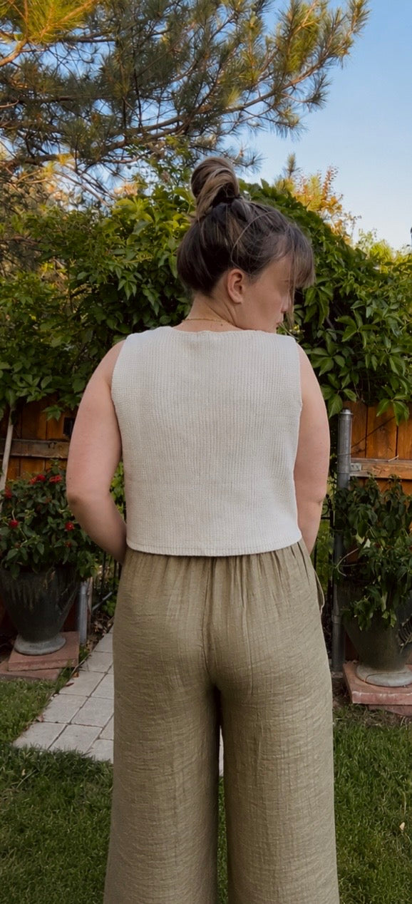 Isabel Knit Vest (Ivory)
