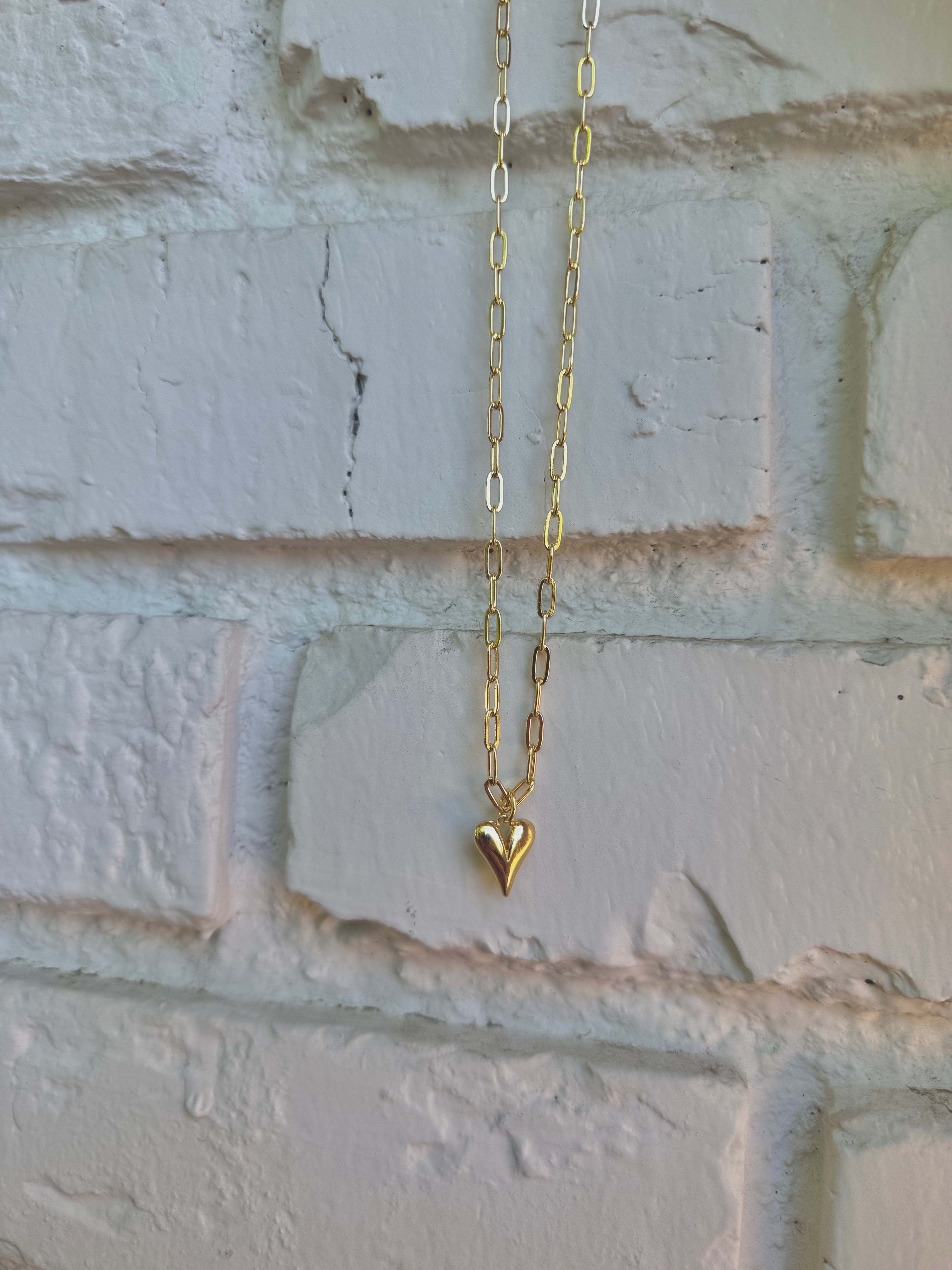 Mon Amour Necklace
