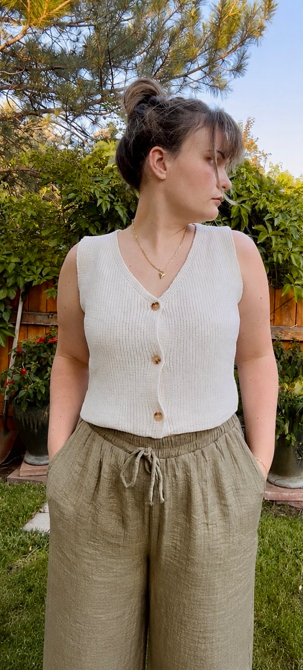 Isabel Knit Vest (Ivory)